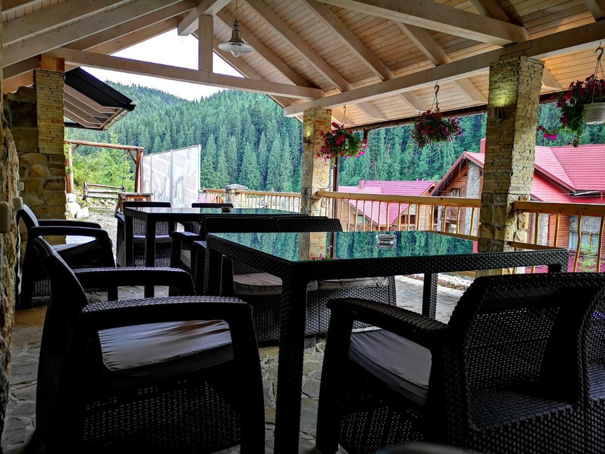 Hotel Bereg บูโคเวล ภายนอก รูปภาพ